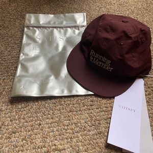 Satisfy Running Peaceshell running hat